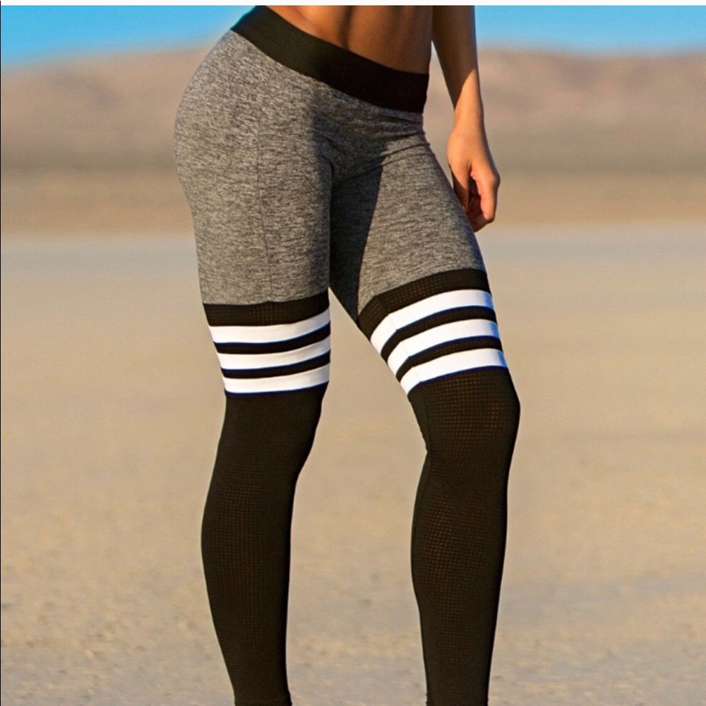 Bombshell leggings